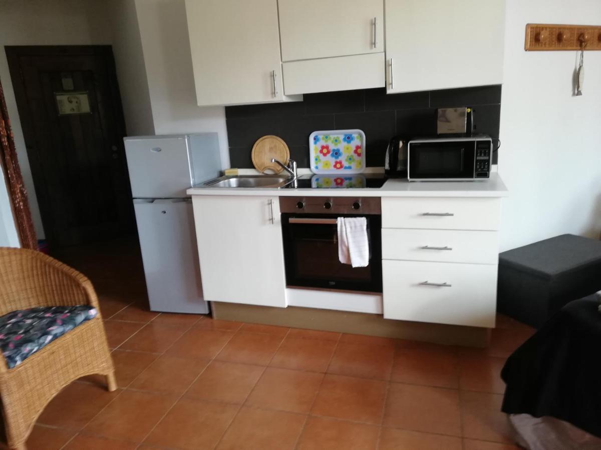 Adults Only Beachfront 1 Bed Studio Apartment In Porto Antigo 2 Santa Maria Sal With Pool Free Wifi & Aircon Ideal Long Stays Luaran gambar